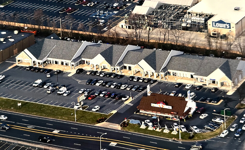 Central Square Shopping Center